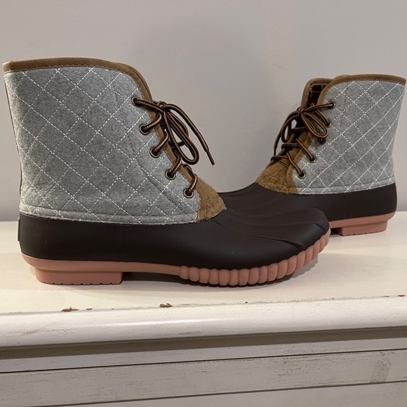 Simply Southern Shoes Simply Southern Duck Boot Poshmark